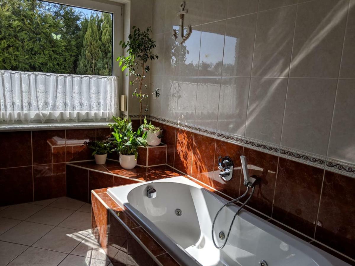 Landhotel Pathes Hof Volkenshagen Ngoại thất bức ảnh