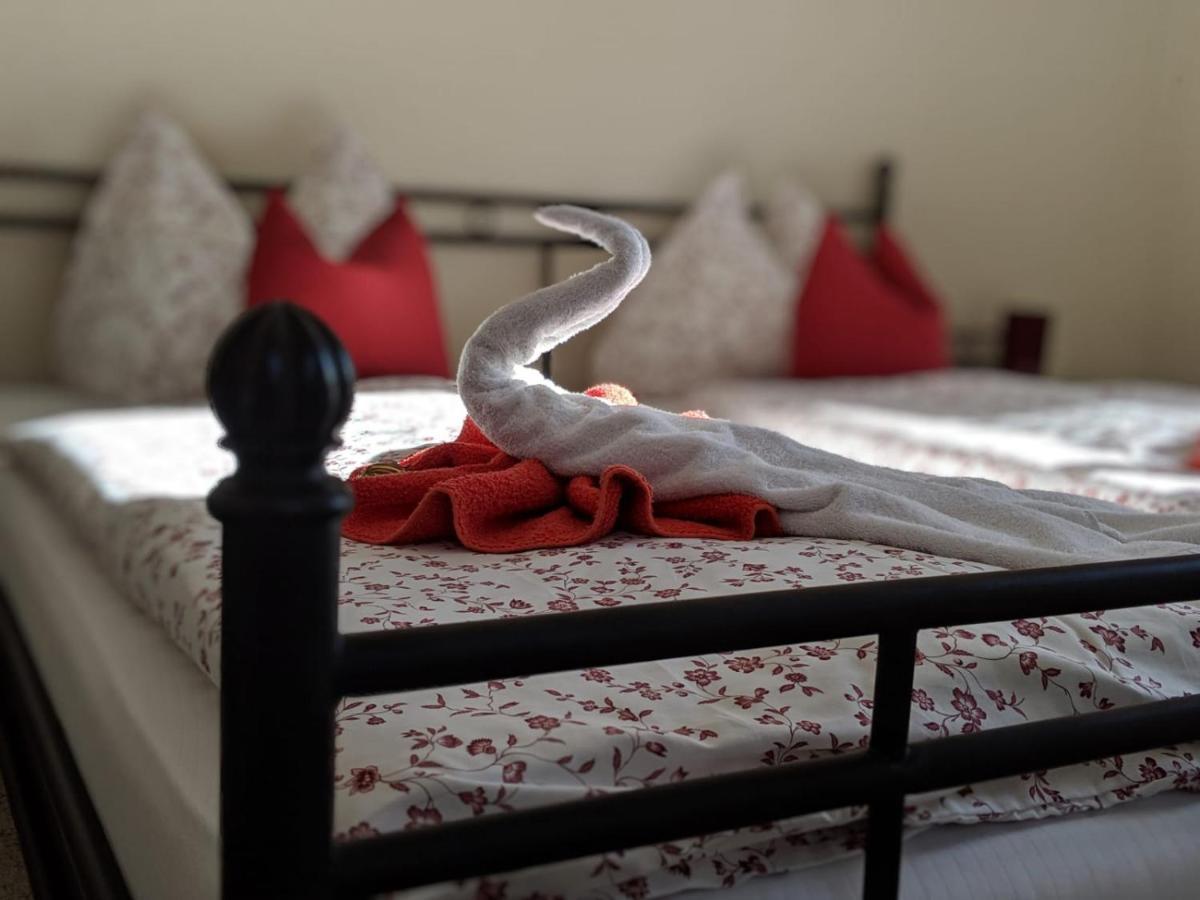 Landhotel Pathes Hof Volkenshagen Ngoại thất bức ảnh